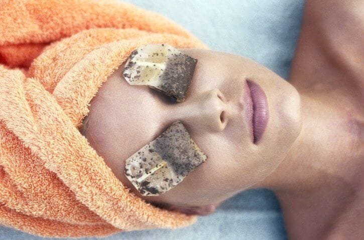 Tea Bag Under-eye Treatment